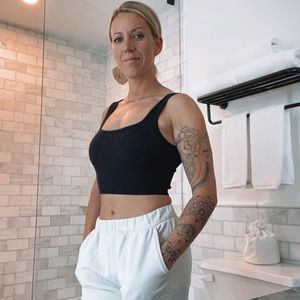 Meet your Posher, Edina